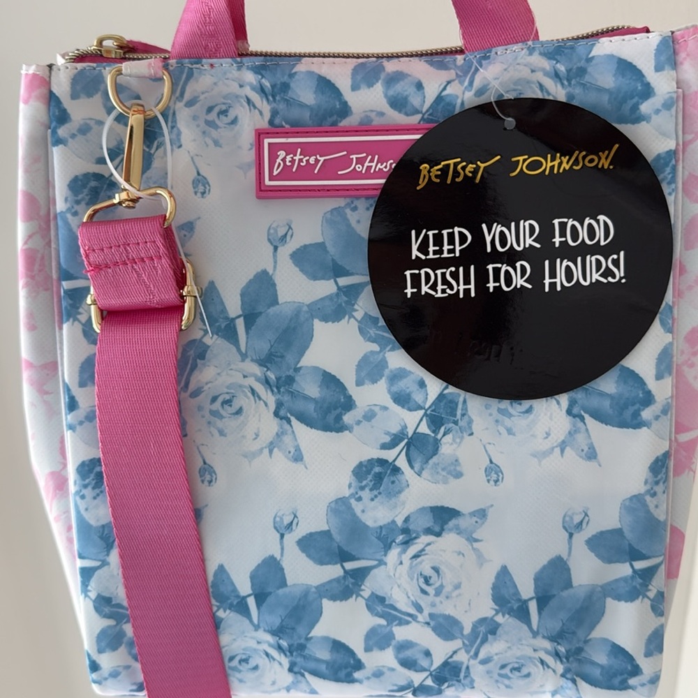 NEW Betsey Johnson floral blue pink tote lunch bag - Picture 11 of 11